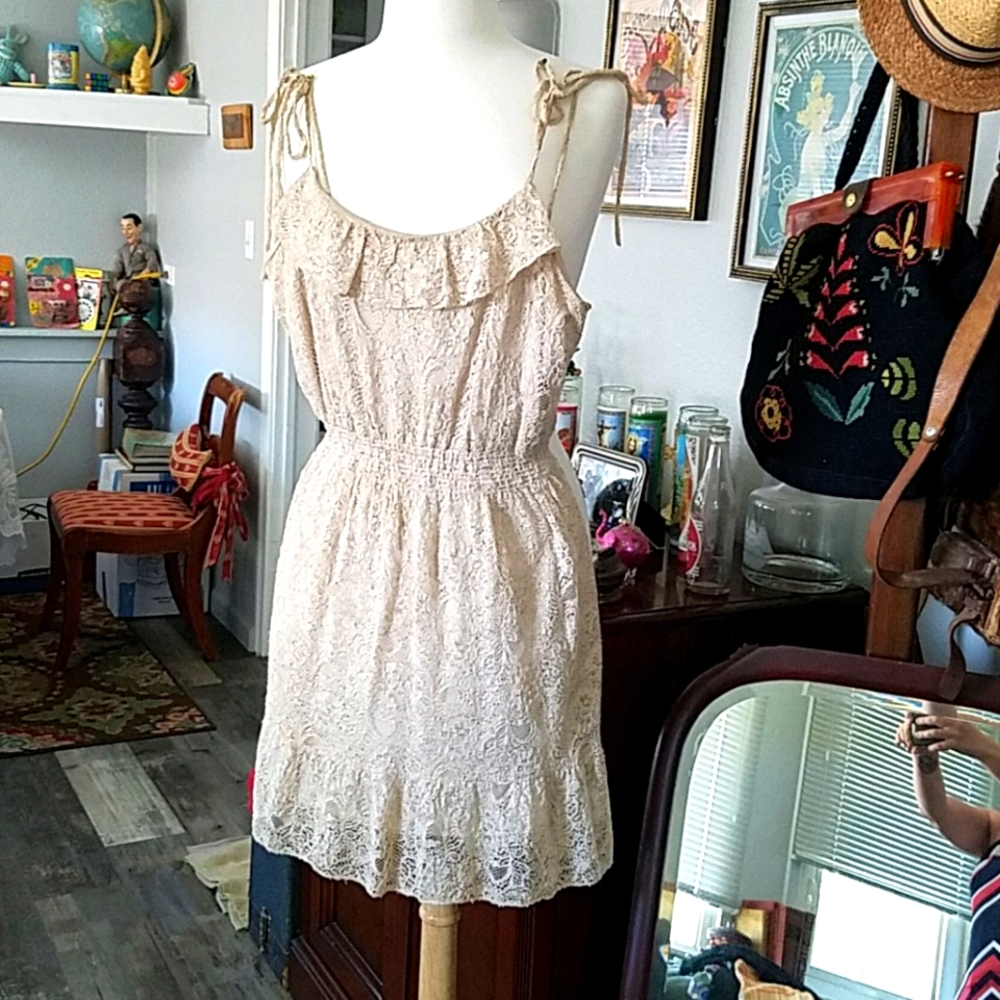 💗 🐣🌷Lace Mini Sun Dress
